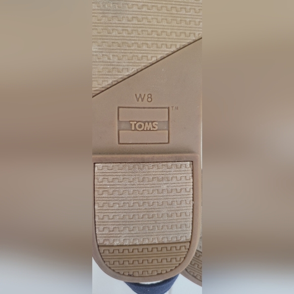 Toms stylish Navy Sandals with Braided Strap - Picture 5 of 5